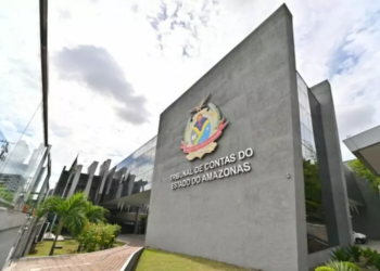 TCE-AM determina suspensão de processo seletivo e provas na UEA
