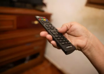 Famílias de 33 municípios do Amazonas podem ficar sem sinal de TV