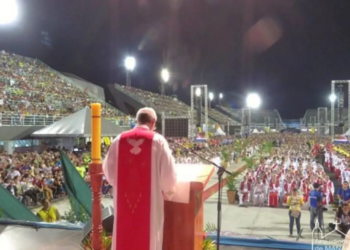 Após dois anos, Igreja Católica retoma a Festa Pentecostes em Manaus
