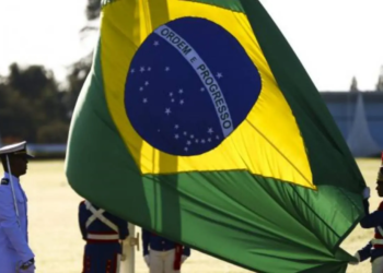 Juíza veta uso de bandeiras do Brasil durante período eleitoral