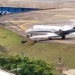 Pneu de avião estoura e interdita pista do Aeroporto de Congonhas, em São Paulo