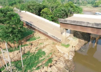 Segunda ponte desaba na BR-319 sobre o Rio Autaz Mirim, Careiro da Várzea