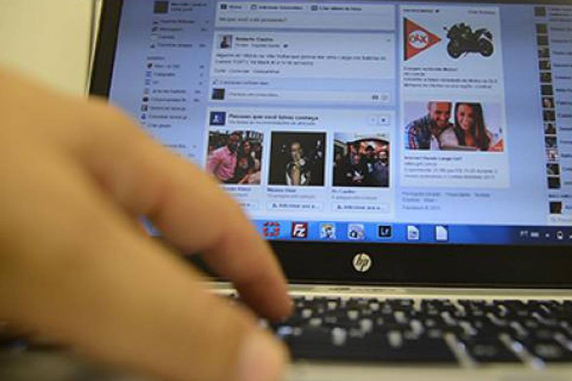 Denúncias de crimes na internet com discurso de ódio crescem em 2022