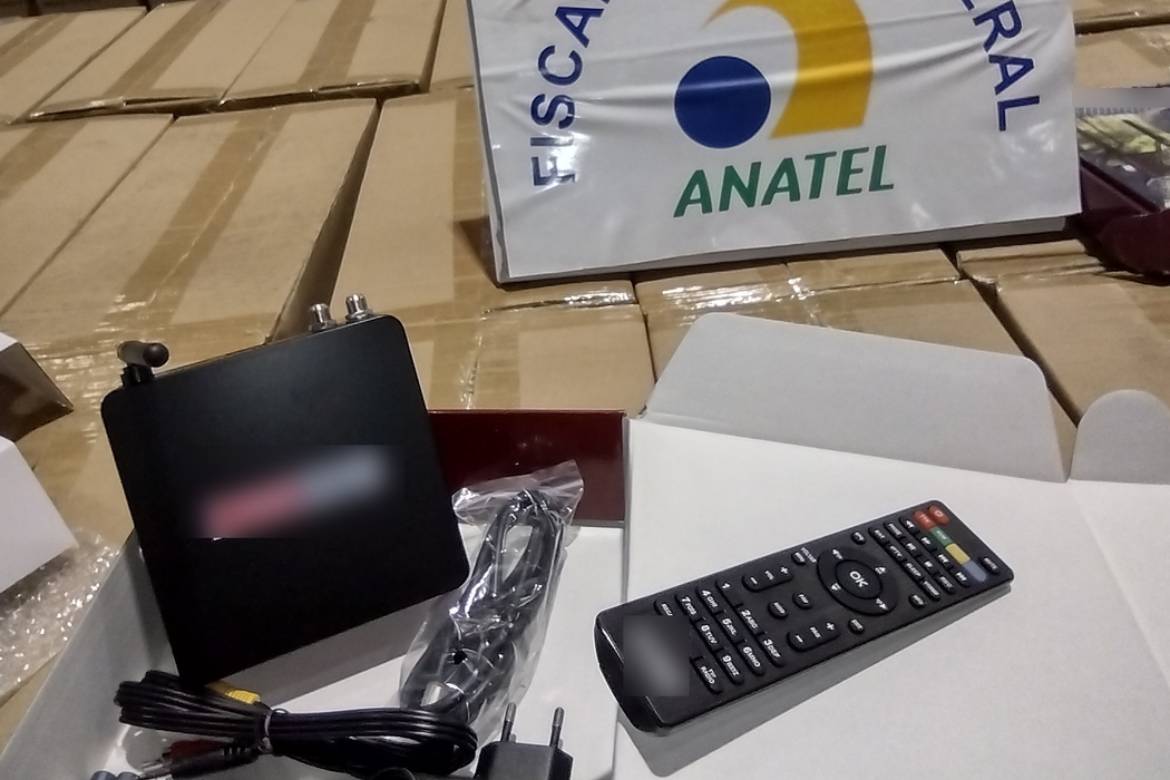 Anatel multa pessoa física por venda de 'TV Box' clandestino