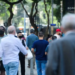 Expectativa de vida sobe para 75,5 anos após queda na pandemia