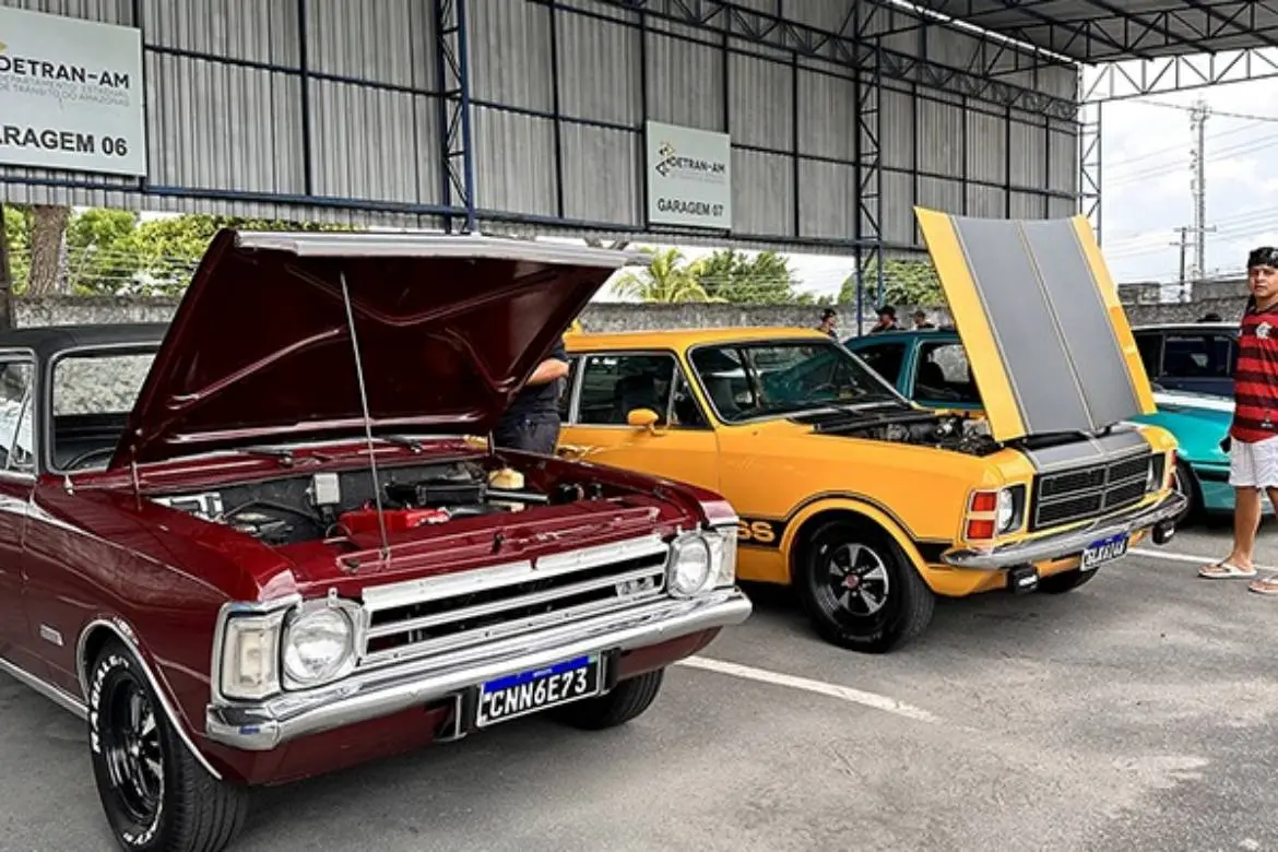 Detran-AM e Clube de Carros promove segunda edição de exposição de veículos antigos