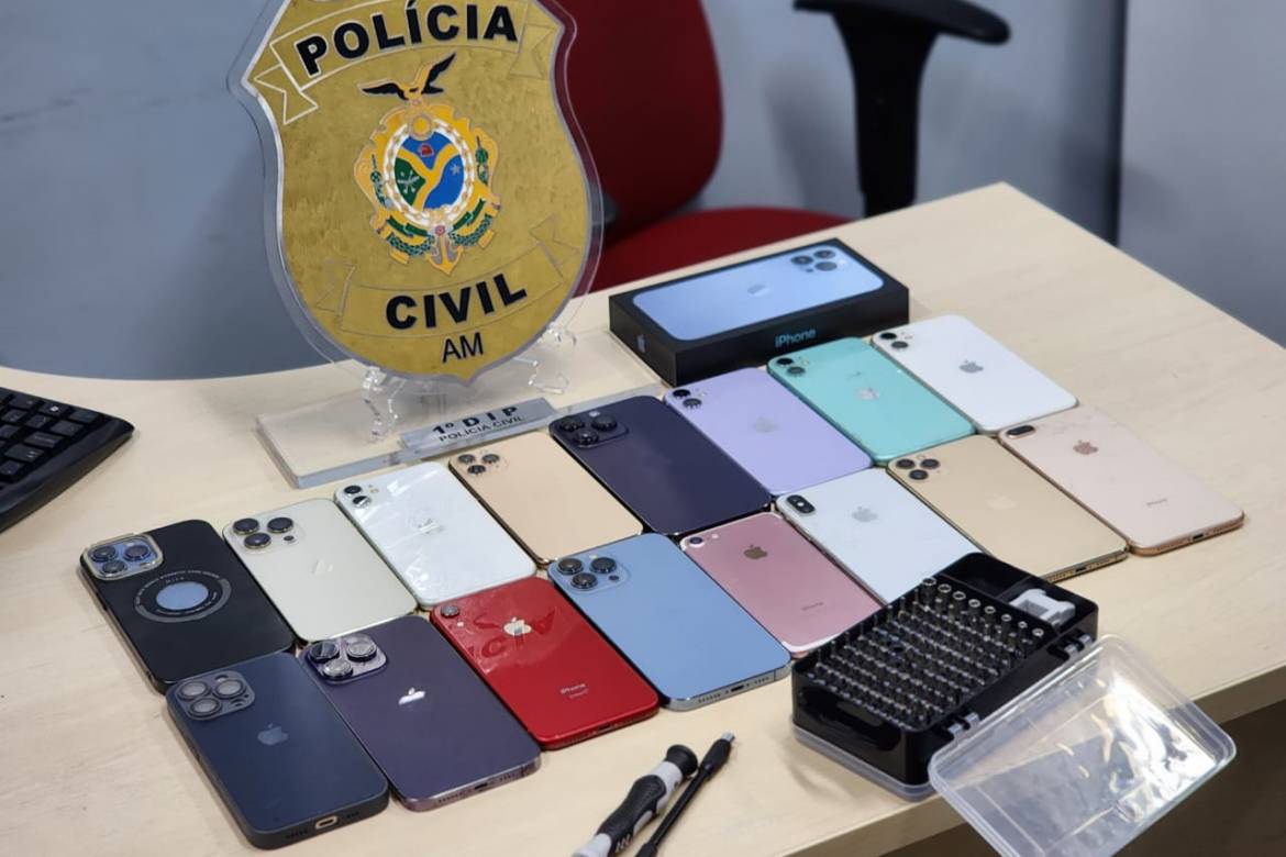 Polícia prende homem que desbloqueava iPhones roubados, em Manaus