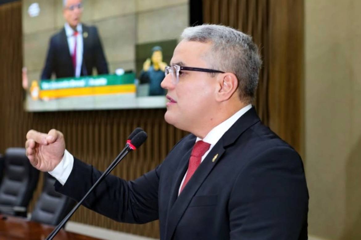 ‘Manaus não precisa de empréstimo, Manaus precisa de gestão’, destaca Vereador