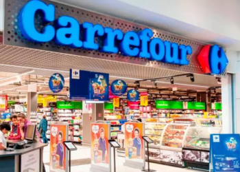 Carrefour é condenado a indenizar R$ 25 mil adolescente acusado de roubo no AM