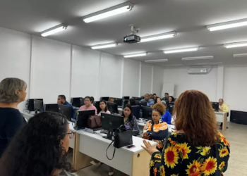 Espi abre inscrições para credenciamento de profissionais de educação em Manaus