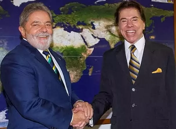 Políticos e personalidades lamentam a morte de Silvio Santos