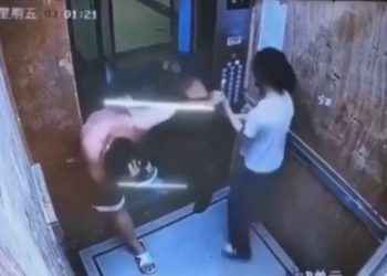 Porteiro salva mulher de agressão em elevador