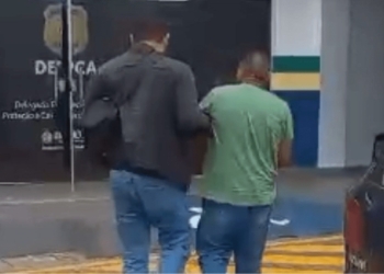 Polícia prende idoso por estupro e maus-tratos a enteada e filhos