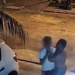 Policial Militar enforca adolescente após ter carro riscado