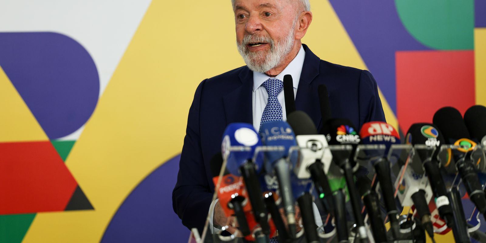 Lula retoma agenda de viagens com inaugurações no RJ e na BA