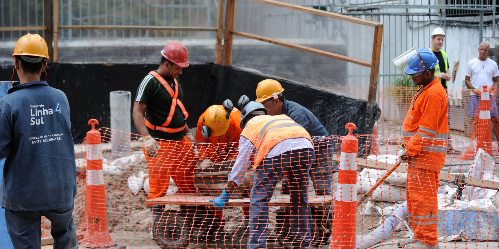 Estados e municípios podem enviar propostas de obras pelo PAC Seleções