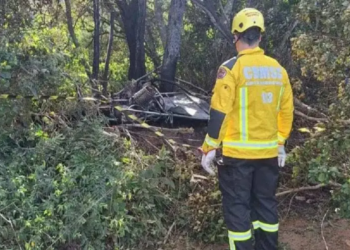 Balão pega fogo e cai em SC; 8 pessoas morrem e 13 sobrevivem