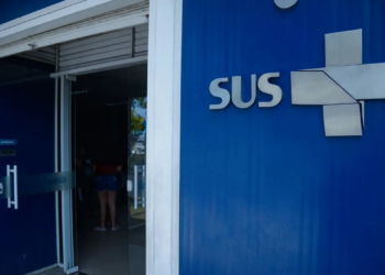 Saúde anuncia 3 mil bolsas de residência e 500 vagas para especialista