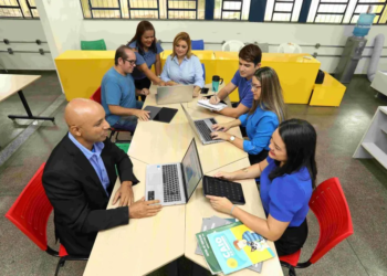 Secretaria de Educação lança edital do PSS para diretores e administradores escolares da rede estadual de ensino no AM