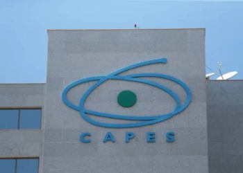 Capes: 96 brasileiros desistiram de doutorado sanduíche nos EUA