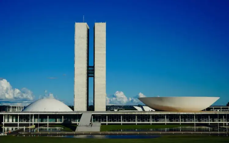 Congresso Nacional retorna às atividades com ano mais curto devido às eleições