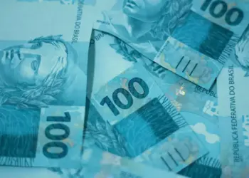 Gastos públicos superam R$233 bilhões no início de 2026