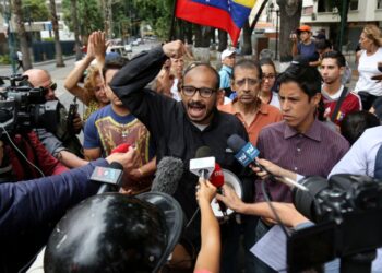 jornalistas que foram presos não podem falar