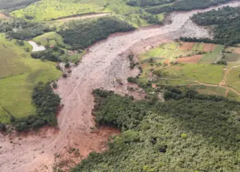 “Justiça não foi feita”, diz mãe que perdeu os filhos no desastre da Vale em Brumadinho