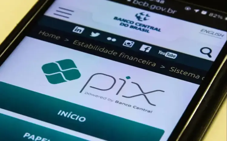 Receita Federal desmente boatos sobre monitoramento de transações via Pix