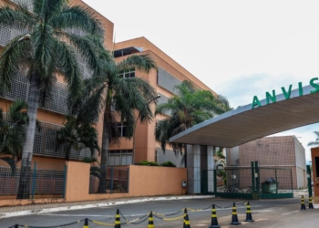 Anvisa proíbe venda de picolé com melatonina e suplemento de proteína
