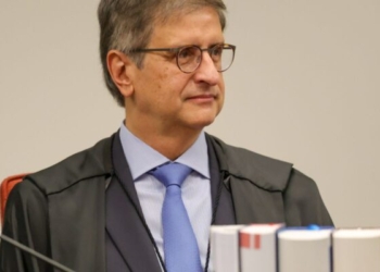 PGR dá parecer contra pedido de acesso a registro de Vorcaro no Senado