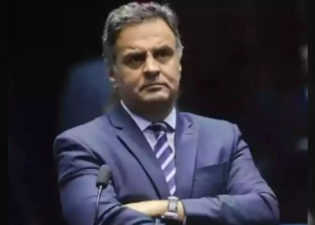 Aécio critica Flávio por contestar eleição; em 2014, PSDB pediu auditoria após sua derrota
