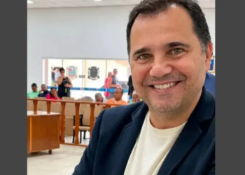 Secretário de Queimados, no Rio, morre baleado em abordagem da PM